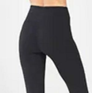 Never worn black Fabletics leggings
